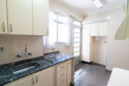 Apartamento à venda com 70m², 2 quartos e 1 vagaCozinha