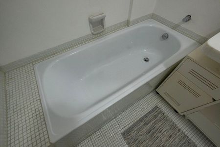 Apartamento à venda com 118m², 2 quartos e sem vaga Apartamento à venda com 118m², 2 quartos e sem vagaBanheiro