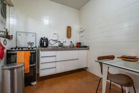 Apartamento à venda com 118m², 2 quartos e sem vaga Apartamento à venda com 118m², 2 quartos e sem vagaCozinha