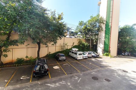 Apartamento à venda com 46m², 2 quartos e 1 vaga Apartamento à venda com 46m², 2 quartos e 1 vagaVista da Sacada