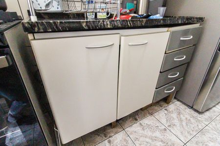 Apartamento à venda com 46m², 2 quartos e 1 vaga Apartamento à venda com 46m², 2 quartos e 1 vagaCozinha