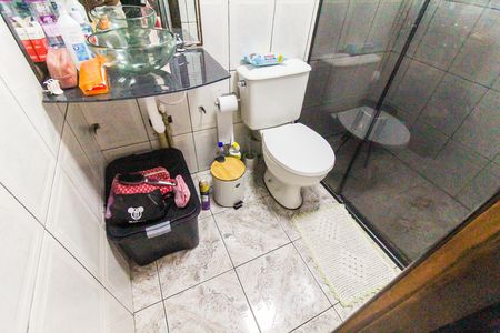 Apartamento à venda com 46m², 2 quartos e 1 vaga Apartamento à venda com 46m², 2 quartos e 1 vagaBanheiro