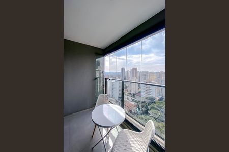Studio à venda com 27m², 1 quarto e sem vaga Studio à venda com 27m², 1 quarto e sem vagaVaranda