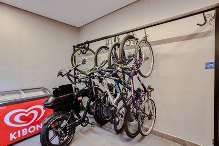 Studio à venda com 27m², 1 quarto e sem vaga Studio à venda com 27m², 1 quarto e sem vagaÁrea comum