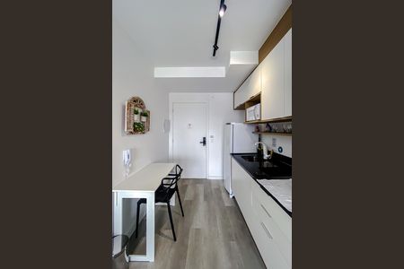Studio à venda com 27m², 1 quarto e sem vaga Studio à venda com 27m², 1 quarto e sem vagaCozinha