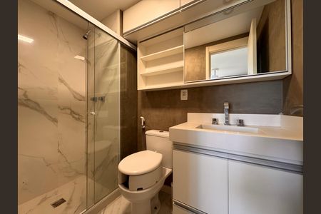 Apartamento para alugar com 82m², 2 quartos e 1 vagaBanheiro Social