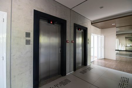 Apartamento para alugar com 82m², 2 quartos e 1 vagaÁrea comum