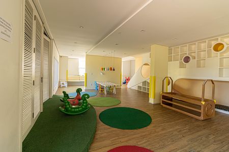 Apartamento para alugar com 82m², 2 quartos e 1 vagaÁrea comum