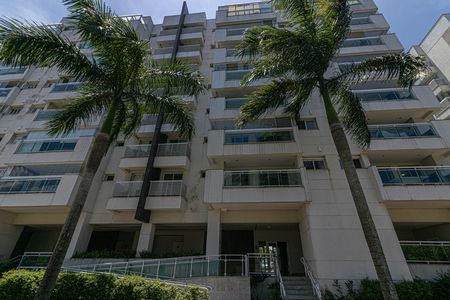 Apartamento para alugar com 82m², 2 quartos e 1 vagaFachada