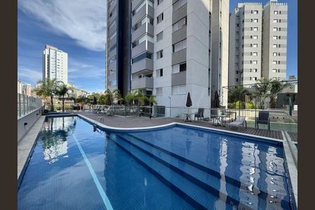 Apartamento à venda com 93m², 3 quartos e 3 vagasPiscina