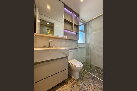 Apartamento à venda com 93m², 3 quartos e 3 vagasBanheiro