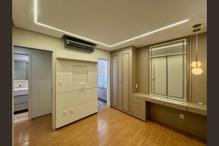Apartamento à venda com 93m², 3 quartos e 3 vagasQuarto