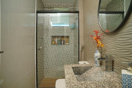 Apartamento para alugar com 108m², 2 quartos e 1 vaga Apartamento para alugar com 108m², 2 quartos e 1 vagaBanheiro Social