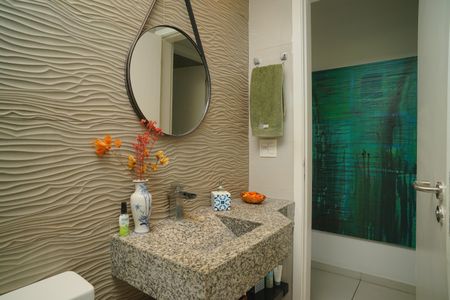 Apartamento para alugar com 108m², 2 quartos e 1 vaga Apartamento para alugar com 108m², 2 quartos e 1 vagaBanheiro Social