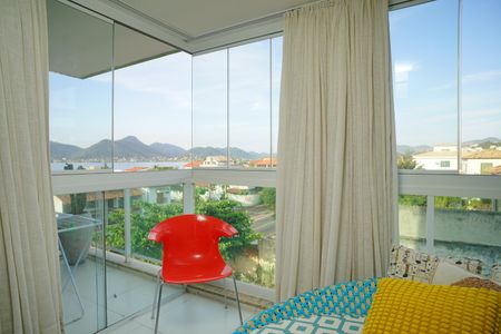 Apartamento para alugar com 108m², 2 quartos e 1 vaga Apartamento para alugar com 108m², 2 quartos e 1 vagaVaranda do quarto 2