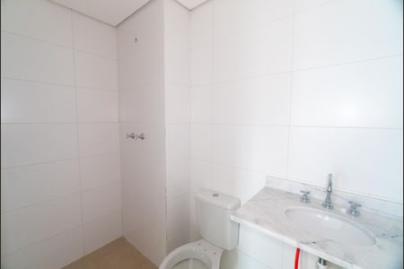 Banheiro da Suíte de apartamento para alugar com 2 quartos, 49m² em São Judas, São Paulo