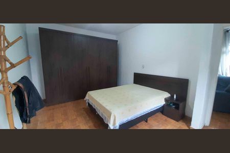 Casa para alugar com 262m², 4 quartos e 2 vagas Casa para alugar com 262m², 4 quartos e 2 vagasCasa 2 - Quarto