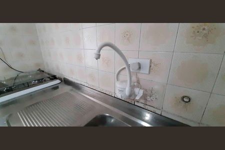 Casa para alugar com 262m², 4 quartos e 2 vagas Casa para alugar com 262m², 4 quartos e 2 vagasCasa 2 - Cozinha