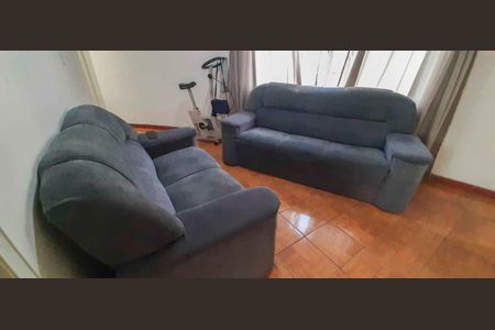 Casa para alugar com 262m², 4 quartos e 2 vagas Casa para alugar com 262m², 4 quartos e 2 vagasCasa 2 - Sala