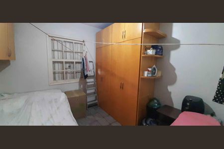 Casa para alugar com 262m², 4 quartos e 2 vagas Casa para alugar com 262m², 4 quartos e 2 vagasCasa 1 - Quarto 2