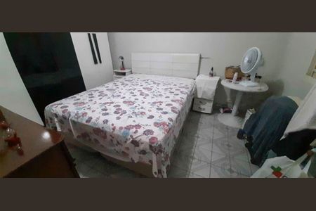 Casa para alugar com 262m², 4 quartos e 2 vagas Casa para alugar com 262m², 4 quartos e 2 vagasCasa 1 - Quarto 1