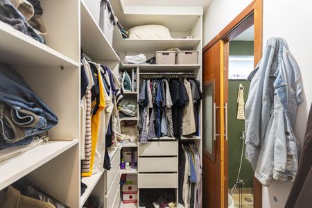 Apartamento à venda com 77m², 2 quartos e 1 vagaCloset Suíte