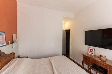 Apartamento à venda com 77m², 2 quartos e 1 vagaSuíte
