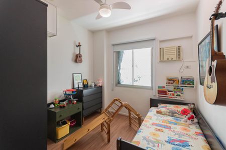 Apartamento à venda com 77m², 2 quartos e 1 vagaQuarto 1