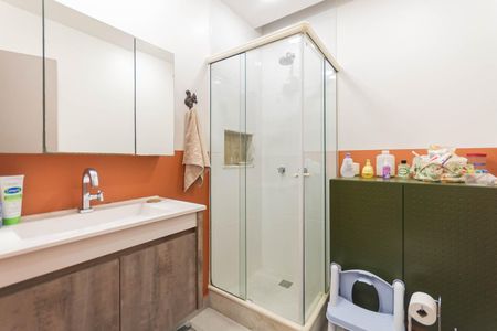 Apartamento à venda com 77m², 2 quartos e 1 vagaBanheiro