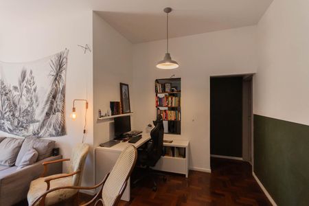 Apartamento à venda com 77m², 2 quartos e 1 vagaSala
