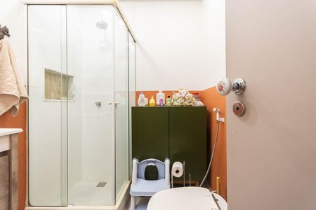 Apartamento à venda com 77m², 2 quartos e 1 vagaBanheiro