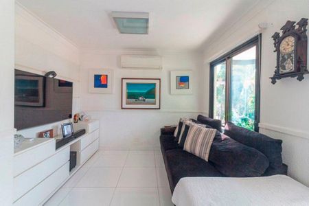 Apartamento à venda com 120m², 4 quartos e 3 vagas