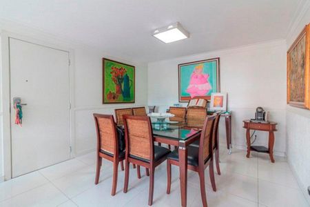 Apartamento à venda com 120m², 4 quartos e 3 vagas