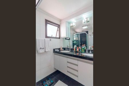 Apartamento à venda com 120m², 4 quartos e 3 vagas