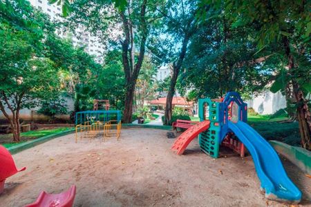 Apartamento à venda com 120m², 4 quartos e 3 vagas