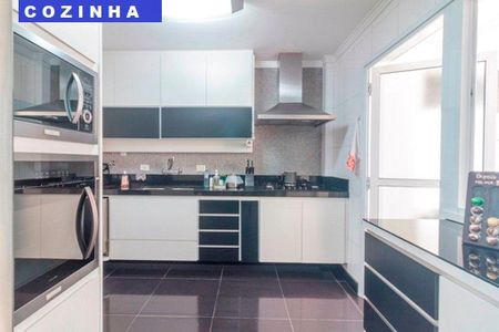 Apartamento à venda com 120m², 4 quartos e 3 vagas