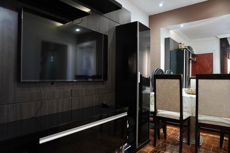 Apartamento à venda com 60m², 3 quartos e 1 vaga Apartamento à venda com 60m², 3 quartos e 1 vagaSala