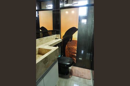 Apartamento à venda com 60m², 3 quartos e 1 vaga Apartamento à venda com 60m², 3 quartos e 1 vagaBanheiro Social