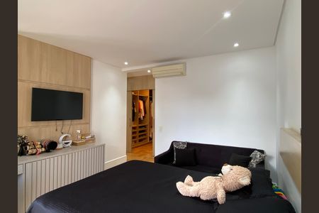 Casa à venda com 600m², 4 quartos e 8 vagas Casa à venda com 600m², 4 quartos e 8 vagasSuíte 3