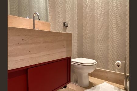 Casa à venda com 600m², 4 quartos e 8 vagas Casa à venda com 600m², 4 quartos e 8 vagasLavabo