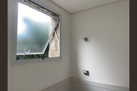 Casa à venda com 600m², 4 quartos e 8 vagas Casa à venda com 600m², 4 quartos e 8 vagasBanheiro da Suíte Master