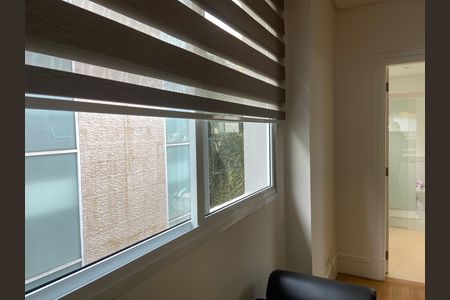 Casa à venda com 600m², 4 quartos e 8 vagas Casa à venda com 600m², 4 quartos e 8 vagasSuíte master