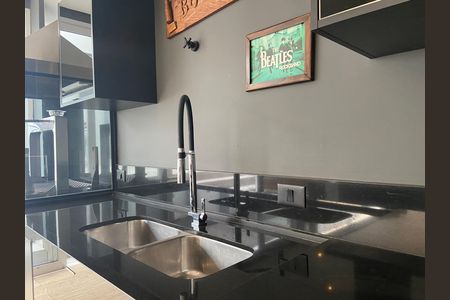 Casa à venda com 600m², 4 quartos e 8 vagas Casa à venda com 600m², 4 quartos e 8 vagasÁrea gourmet