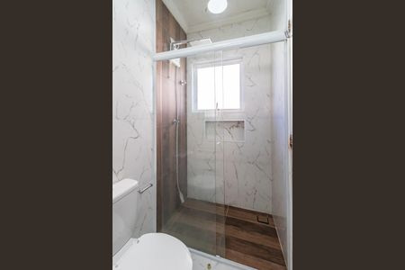 Casa de condomínio para alugar com 138m², 3 quartos e 3 vagas Casa de condomínio para alugar com 138m², 3 quartos e 3 vagasBanheiro da Suíte