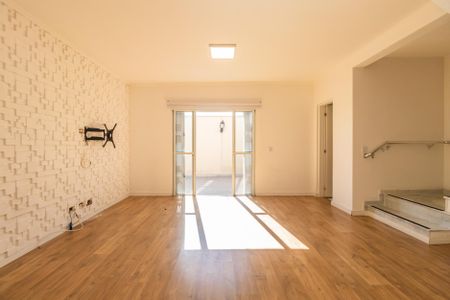 Sala de casa de condomínio para alugar com 3 quartos, 138m² em Parque Viana, Barueri