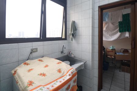 Apartamento à venda com 135m², 3 quartos e 2 vagasÁrea de Serviço