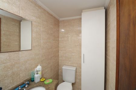 Apartamento à venda com 135m², 3 quartos e 2 vagasBanheiro da Suíte