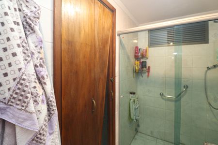 Apartamento à venda com 135m², 3 quartos e 2 vagasBanheiro 1