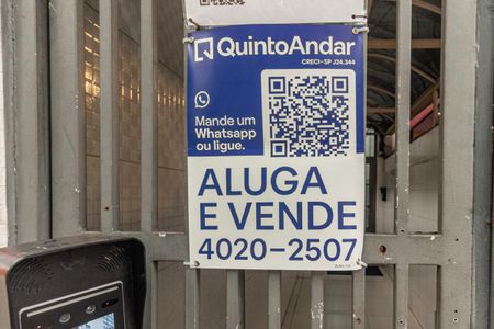 Apartamento à venda com 38m², 1 quarto e sem vaga Apartamento à venda com 38m², 1 quarto e sem vagaFachada - Plaquinha