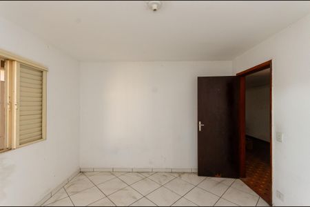 Casa para alugar com 381m², 5 quartos e 4 vagas Casa para alugar com 381m², 5 quartos e 4 vagasQuarto - Casa 2